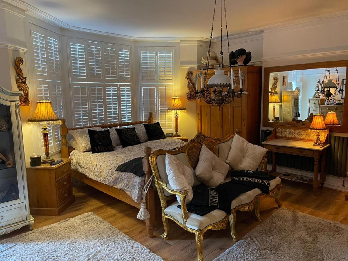 مبيت وإفطار بورثكول Olivia House المظهر الخارجي الصورة