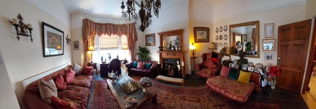 مبيت وإفطار بورثكول Olivia House المظهر الخارجي الصورة