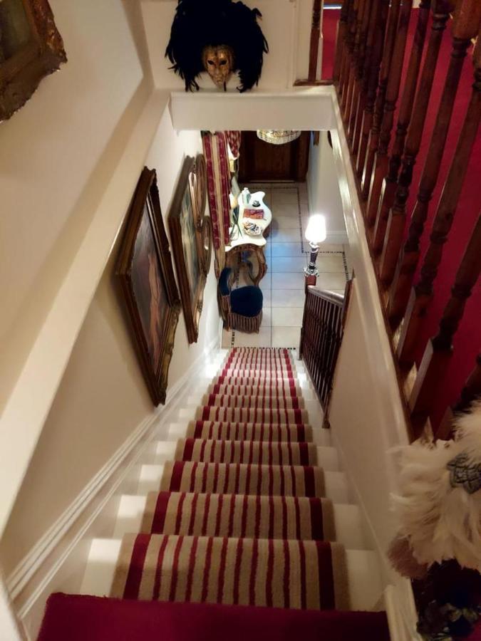 مبيت وإفطار بورثكول Olivia House المظهر الخارجي الصورة